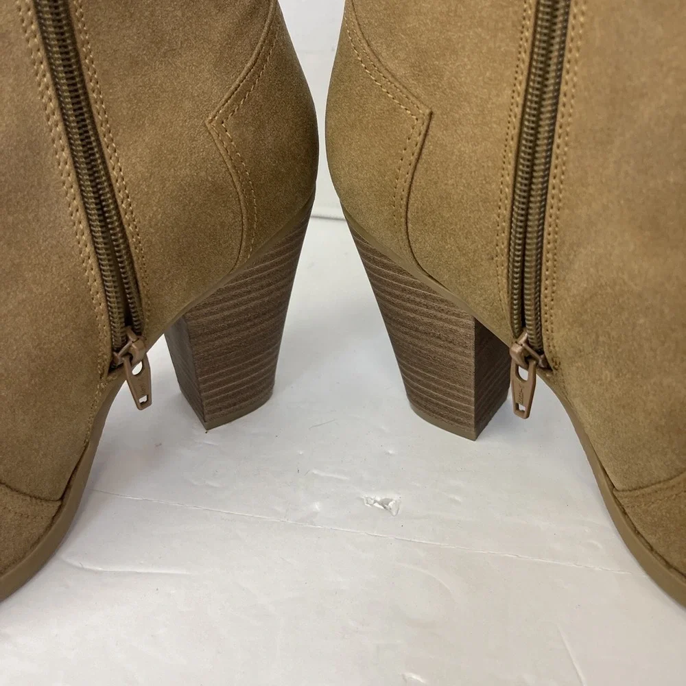 American Eagle Outfitters Women's Boots / Heels Brown 10M - Picture 7 of 13
